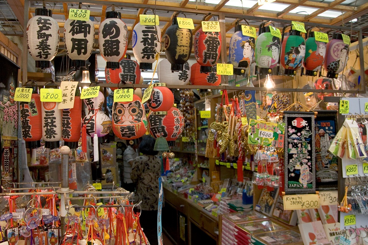 6 Souvenir Pilihan Dari Jepang Menurut Wisatawan Dunia