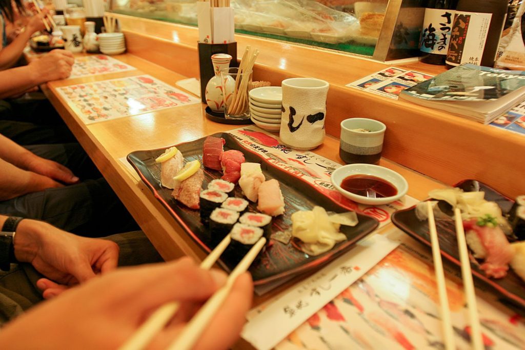 Rekomendasi 6 Restoran Sushi Yang Lezat Dan Terjangkau Di Shibuya Tokyo Jepang