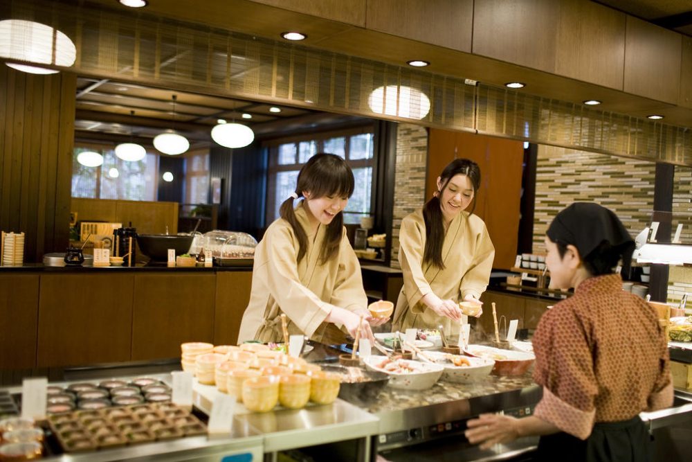 Paket Liburan Tour Wisata ke Jepang 11 Hari Di Tokyo Kanazawa Kyoto - Takayama Hotel