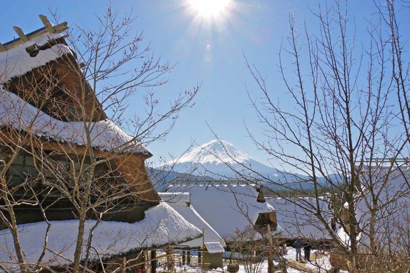 Paket Tour Wisata Ke Jepang Tokyo Fuji Hakone Winter Iyashino Sato