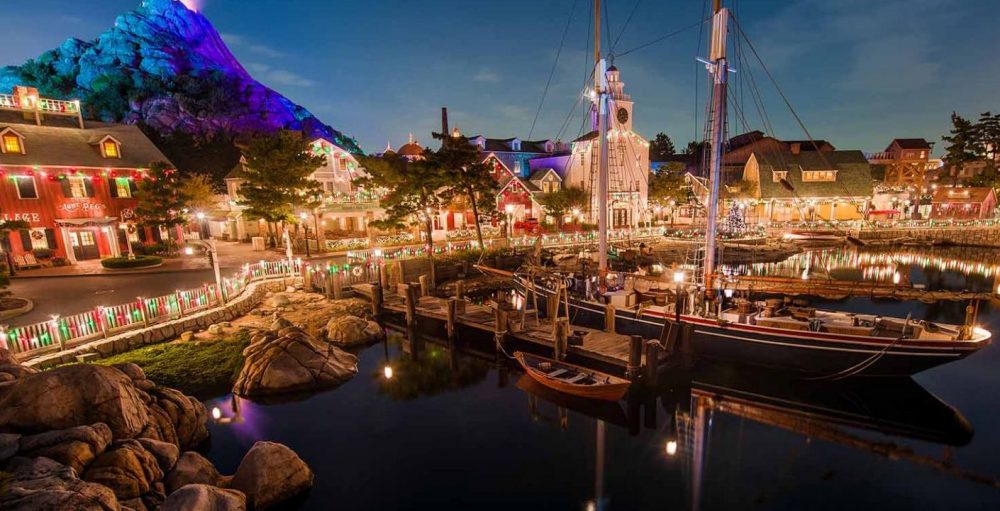 Paket Tour Wisata Ke Jepang Romantic Autumn Tokyo Disney 22 November - 27 November 2017 Tokyo Disney Sea