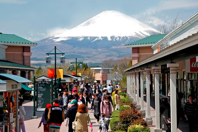 Paket Tour Wisata Ke Jepang Tokyo Fuji Hakone Winter Gotemba Premium Outlet