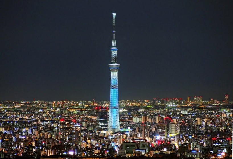 Tokyo Sky Tree in The Night Paket Wisata Jepang Tokyo Disneysea Fuji Tahun Baru 2018