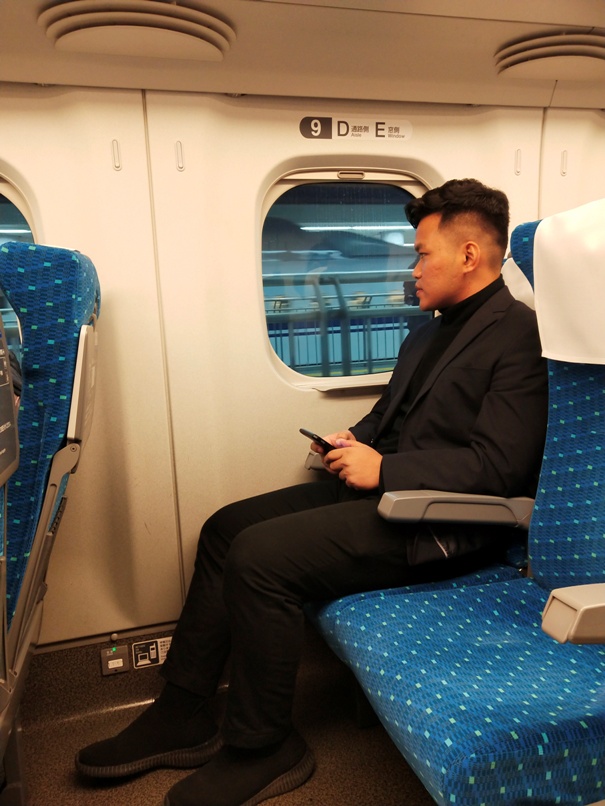 Private Tour Guide In Shinkansen